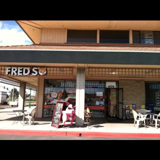 Friendly Fred's Doggie Diner & Deli